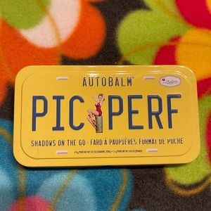 NEW theBalm Eyeshadow Palette